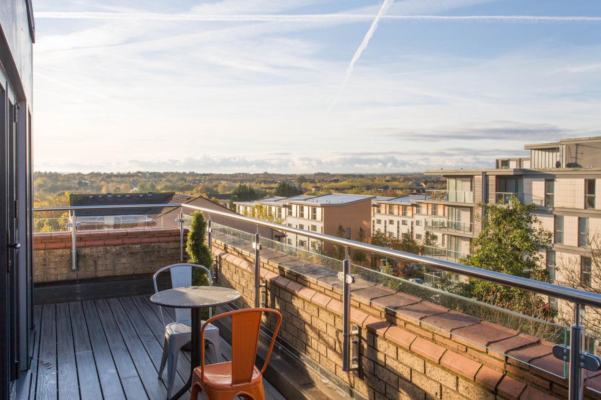 Cotels At 7Zero1 Serviced Apartments - Modern Apartments, Superfast Broadband, Free Parking, Centrally Located Milton Keynes Extérieur photo